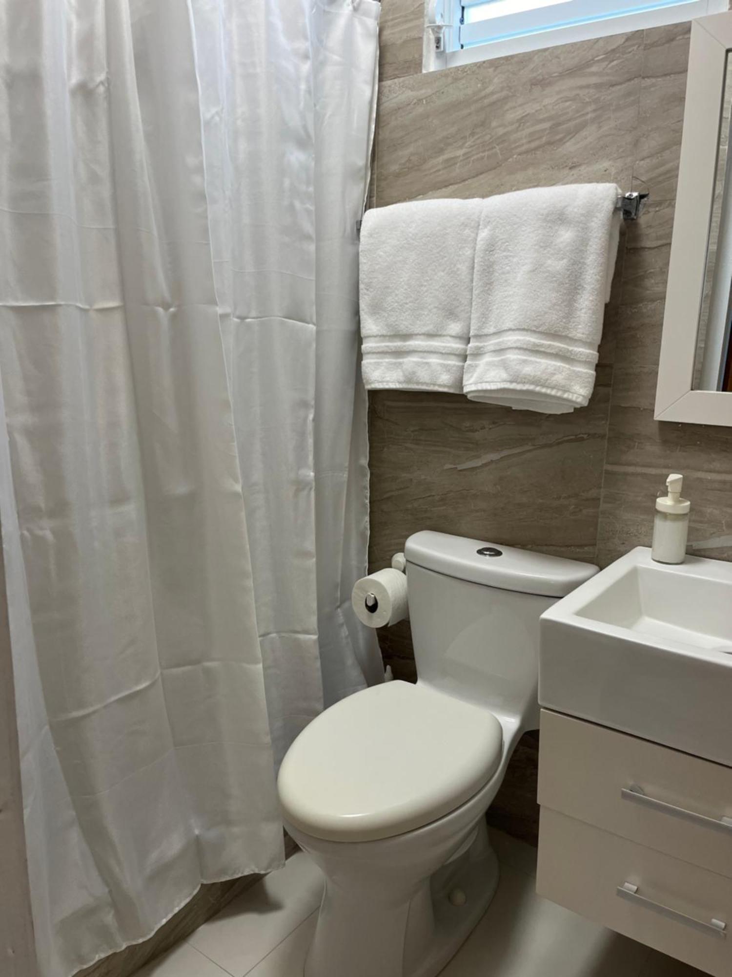 Posada Centric Studio Isla Verde San Juan Dış mekan fotoğraf
